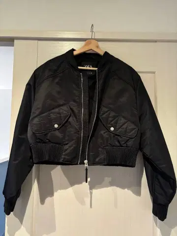 ZARA 블랙 크롭 자켓