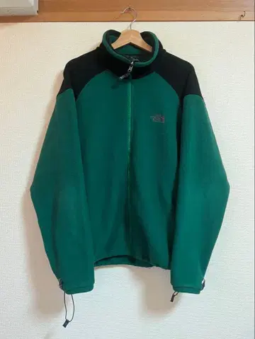 00s The North Face fleece jacket green
