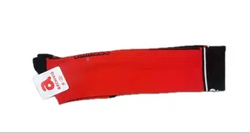 2025 가을/겨울 아르치비오 삭스 빨간색