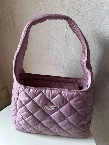 NaRaYa 발수 가공 퀼팅 숄더백