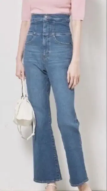 [ 새상품급 ] snidel 하이웨스트 헴 플레어 데님 스트레치