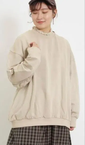 미사용 Samansa Mos2 피그먼트 가공 개더 슬리브 맨투맨