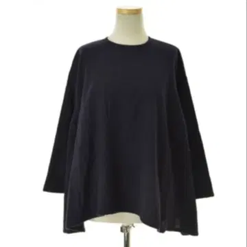 ARTS&SCIENCE 사이드 개더 텐트 라인 블라우스