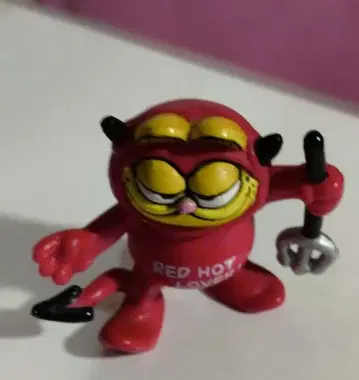 가필드 레드핫 캐릭터 피규어