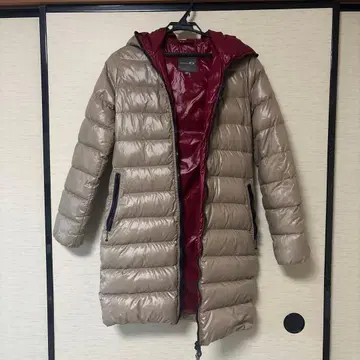 후드 부착 베이지 롱 다운 자켓