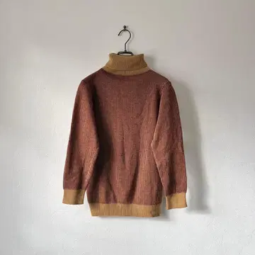 빈티지 터틀넥 니트 베이지 버건디 심플 하이 게이지