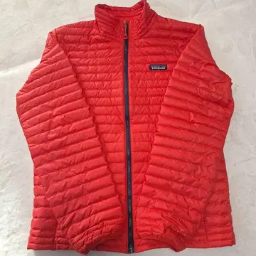 [컨디션 최상] patagonia 여성용 S 다운 자켓 레드