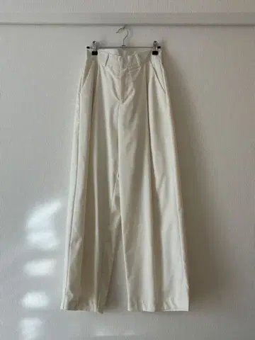 Lavish Gate 화이트 와이드 팬츠 M