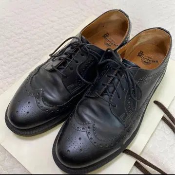 닥터마틴 로퍼 브로그 슈즈