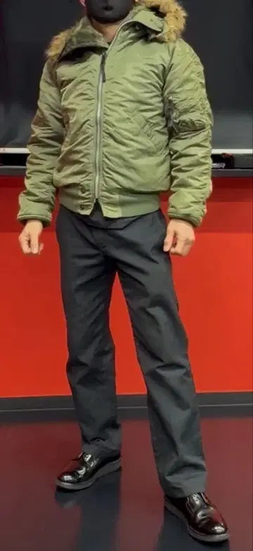 알파 N-2B 레어 롱 기장 MA-1 후드 타입으로 개량