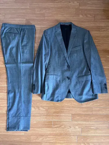 새상품급 조셉옴므 남성용 수트 실크 슬림 그레이 스트라이프 46