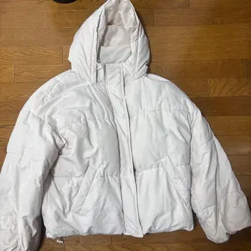 화이트 패딩 자켓 M 사이즈 화이트 화이트