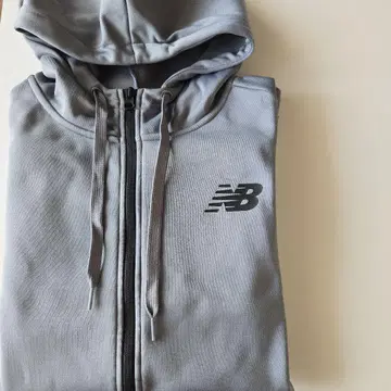 [ 새상품 ] new balance 플리스 풀 지퍼 후디