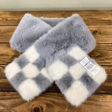 그레이와 화이트 체크 무늬 머플러 미사용 새상품 리버서블 캐주얼