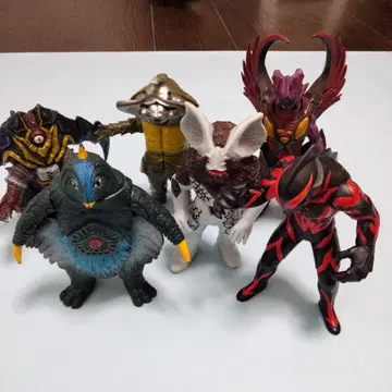 울트라맨 괴수 6체 세트