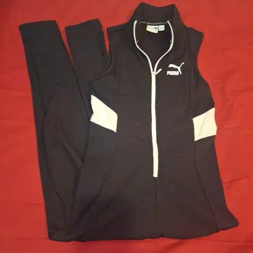 구하기 어려움! 셀레나 고메즈 x PUMA 슬리브리스 저지 블랙/화이트