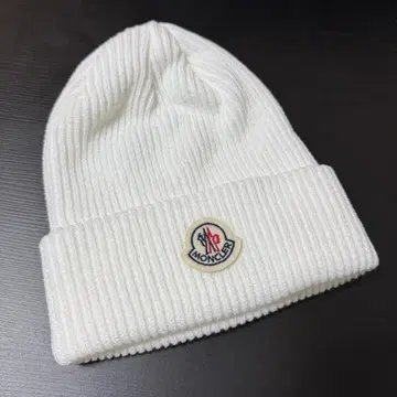 Moncler 화이트 니트 모자