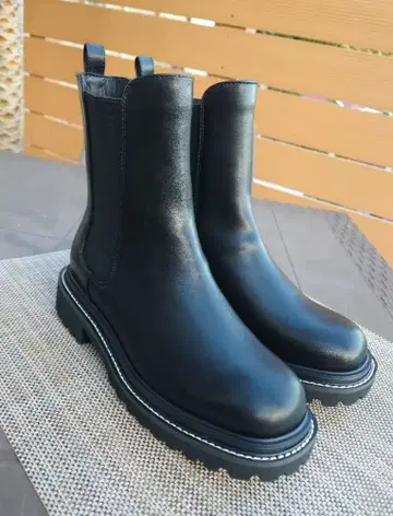 사이드 고어 부츠 블랙 [ 새상품 ]