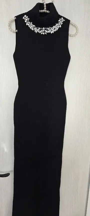 Rady 슬리브리스 니트 원피스