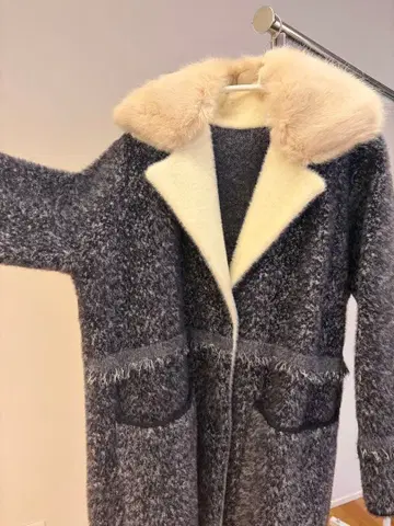 한국 동대문 셀렉샵 퍼 포함 롱 코트