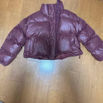 OURROOM 버건디 숏 다운 자켓