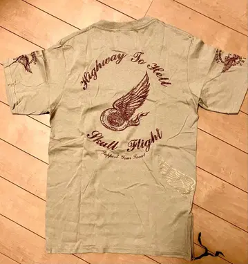 스컬 플라이트 T셔츠 베이지