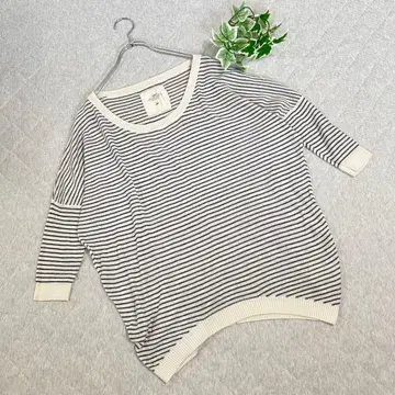 에이치앤엠 [ S ] 새상품급 보트넥 7부 소매 루즈핏 캐주얼 귀여운