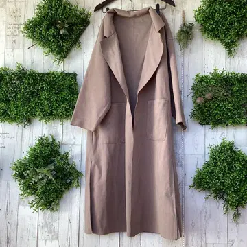 평평하게 놓음 가슴 너비 58 소매 폭 27