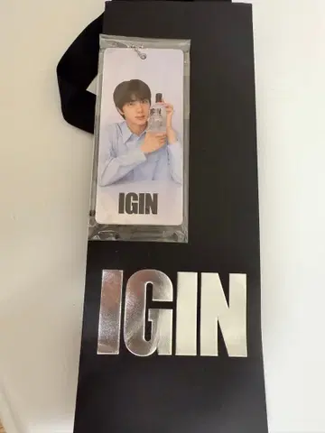 BTS 진 IGIN 보틀 택 & 종이 백