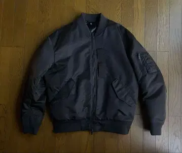 +J MA-1 플라이트 자켓 L 사이즈 다크 그레이