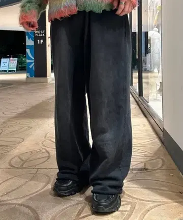 페이드 가공 스웨트 팬츠