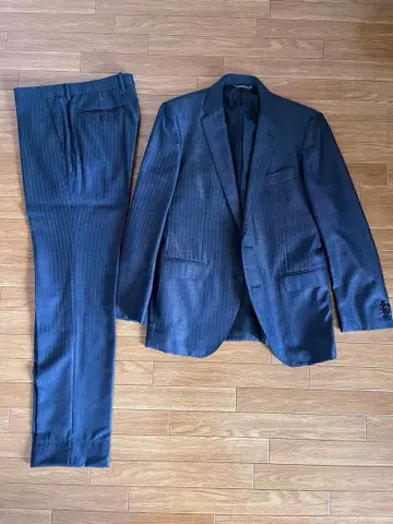 새상품급 조셉옴므 남성용 수트 실크 슬림 네이비 46