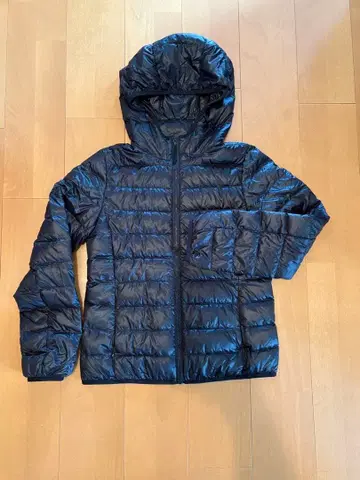 후드 부착 울트라 라이트 다운 M