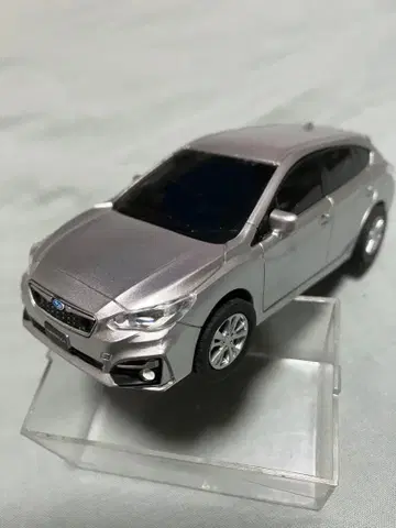 스바루 임프레자 부딪히지 않아? 미니카 실버