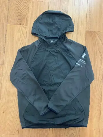 미사용 새상품 언더아머 M