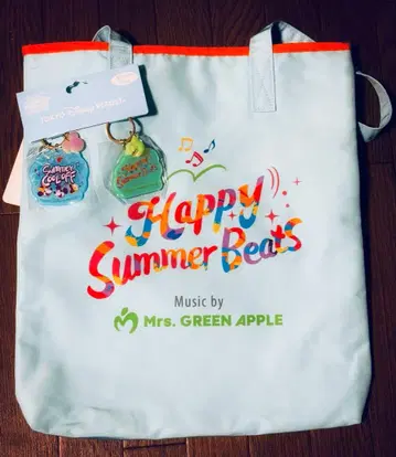 미세스 그린애플 & 디즈니 리조트 콜라보 세트 토트 키체인