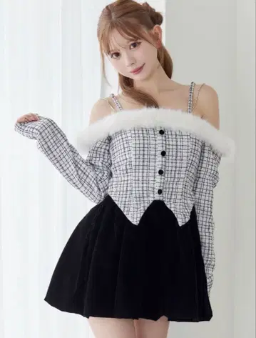 EATME 비쥬 스트랩 미니 원피스