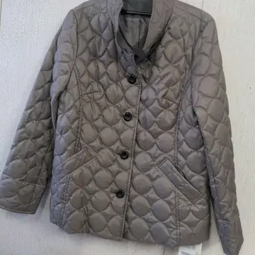 별 세 개 드레스 63800엔 상품 자켓