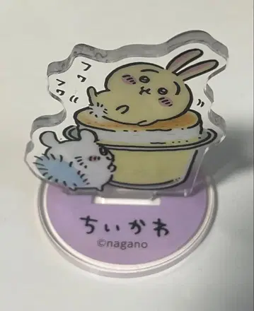 치이카와 (먼작귀) 패밀리마트 토끼와 모몽가 아크릴 스탠드