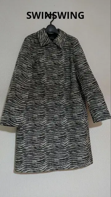 SWINSWING 제브라 패턴 코트 자카드 원단 40