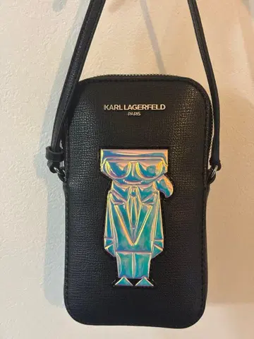 크로스 바디백 칼 라거펠트
