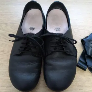 BIRKENSTOCK 블랙 로퍼 소더스 36