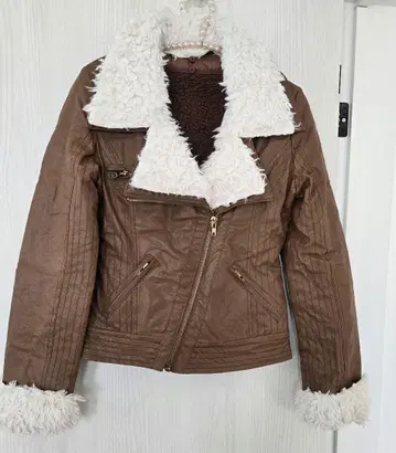 d.i.a. 브라운 가죽 자켓 레어