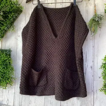 평평하게 놓았을 때 가슴 너비 67