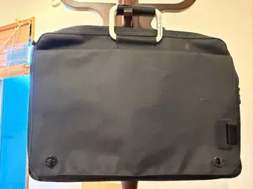 Y'SACCS POUR HOMME 이자크 일본제 브리프 케이스 블랙