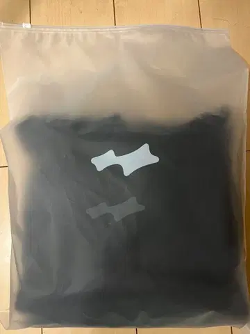 skylrk Tokyo pop up 한정판 후디 사이즈 S