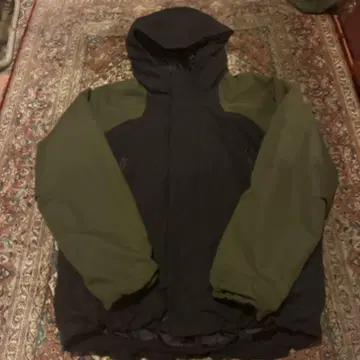 REGIS 마운틴 파카 LL사이즈 블랙 그린