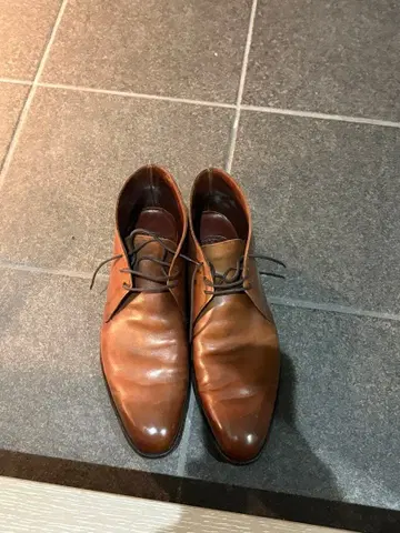 크로켓앤존스 처카 부츠