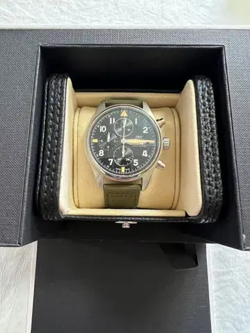 IWC IW387901 파이롯트 워치 스핏파이어 자동 와인딩