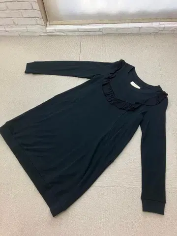 (K11599) 프랑슈리페 원피스 프릴 M